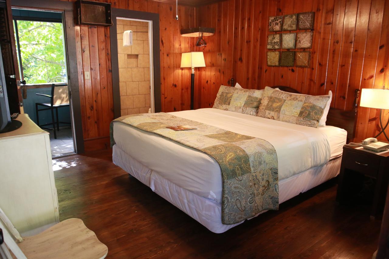 Riverside Lodge At Chimney Rock Εξωτερικό φωτογραφία
